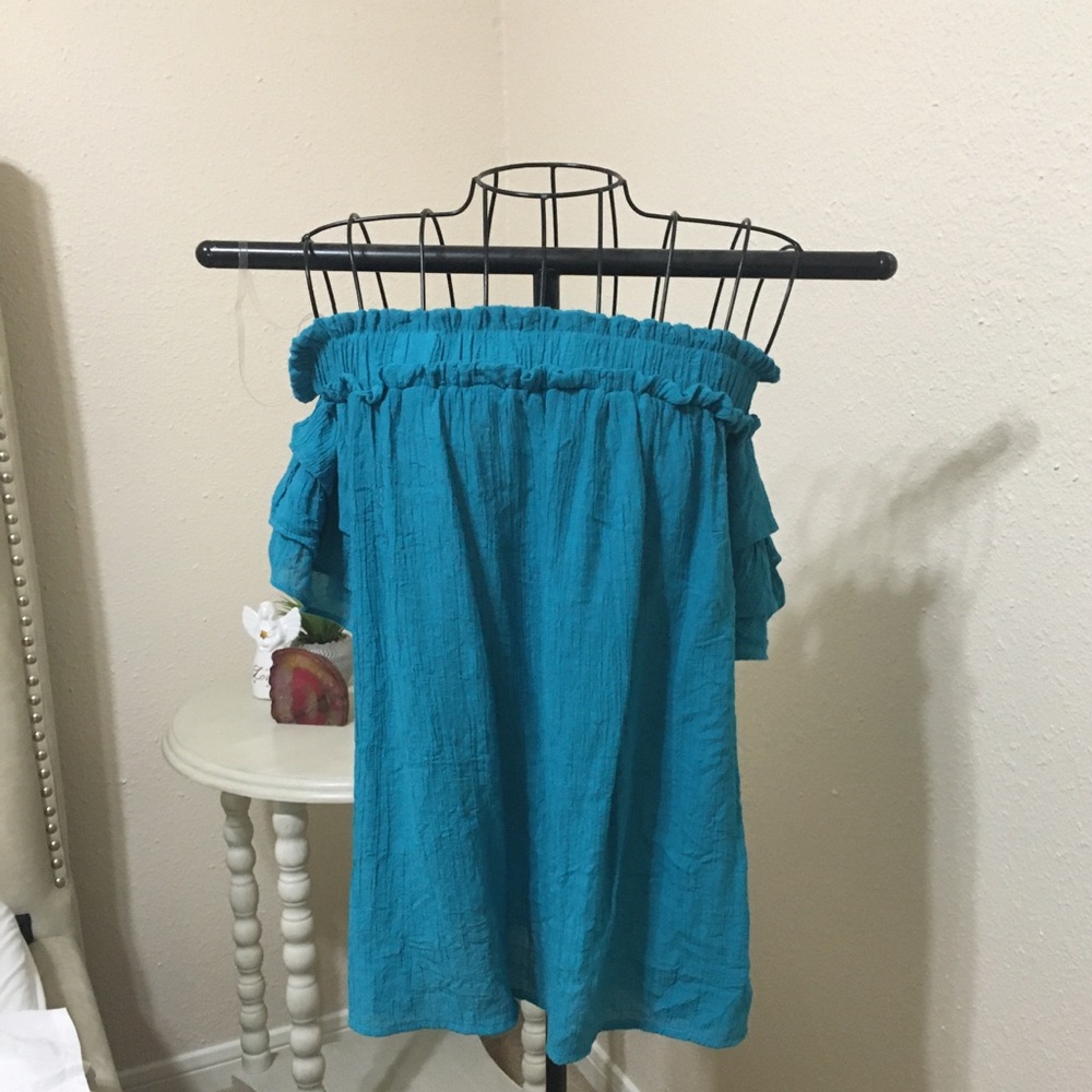 Entro Teal top